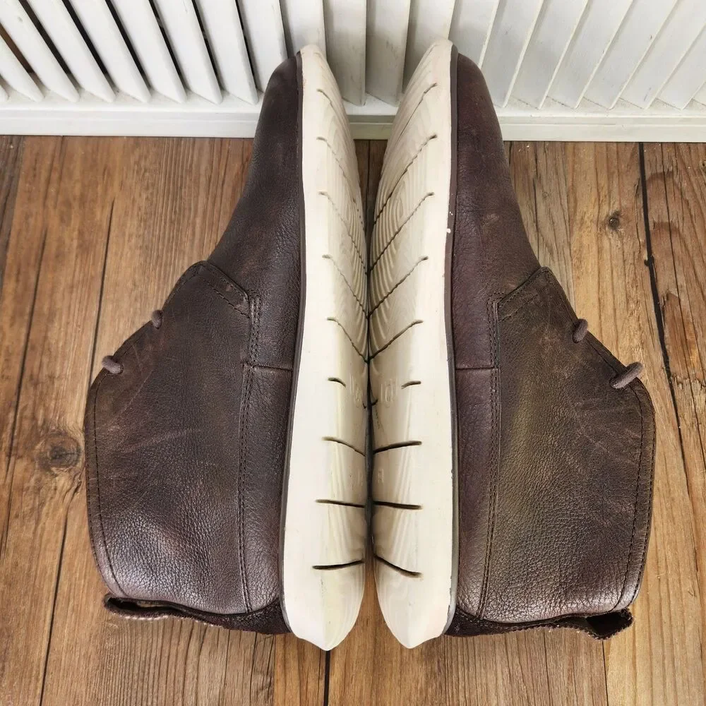 UGG Freamon Chukka Boots Mens Size 11 Brown Leather Preppy Ankle Shoes 1013234
